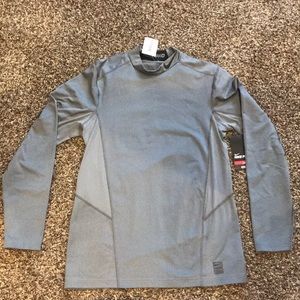 Men’s Nike dry fit shirt